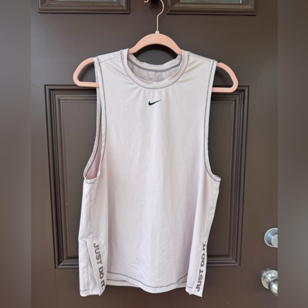 Nike workout tank